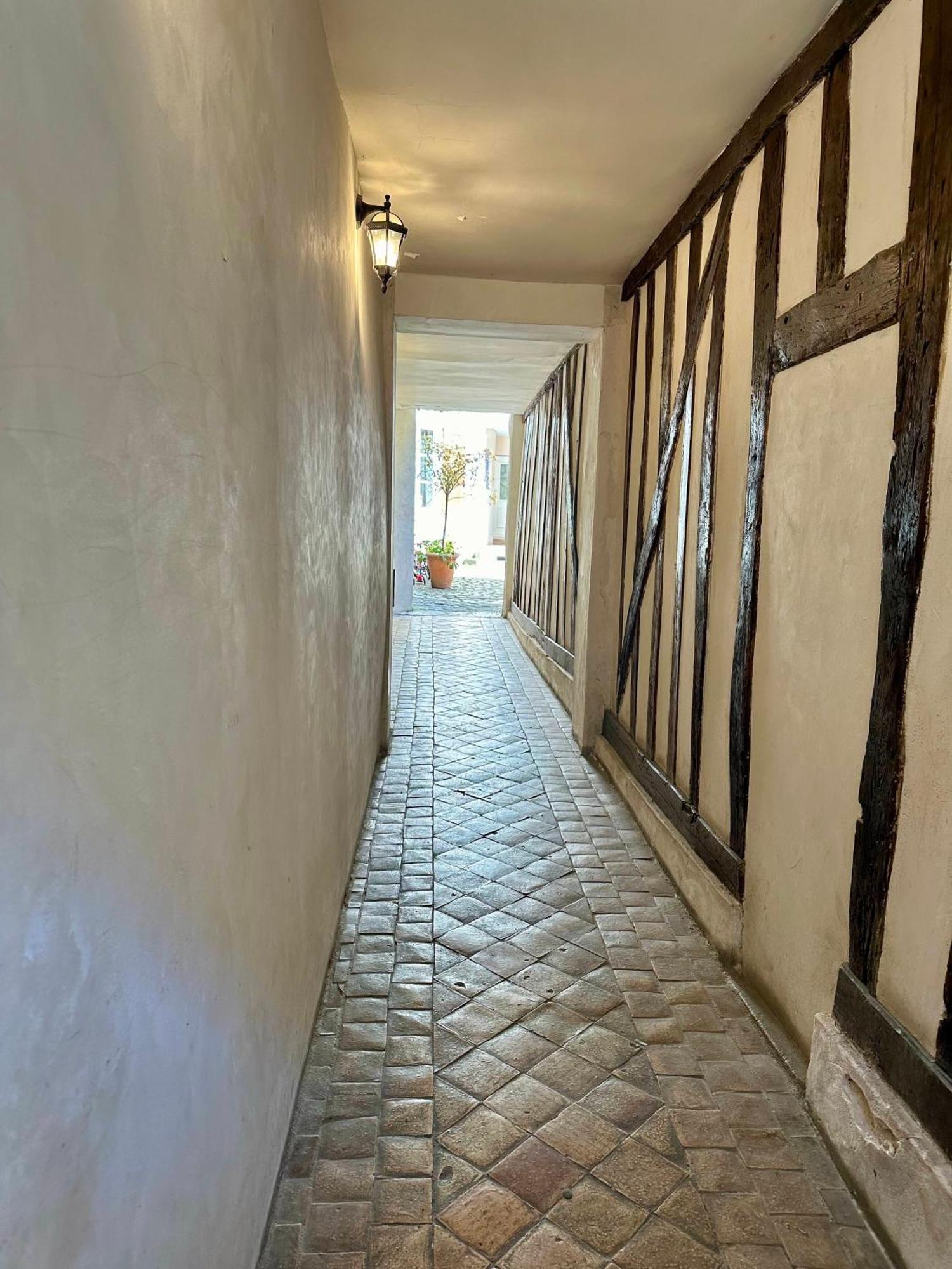 Apartment Logis Charles Perrault - Chateau